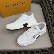 Louis Vuitton Low Shoes